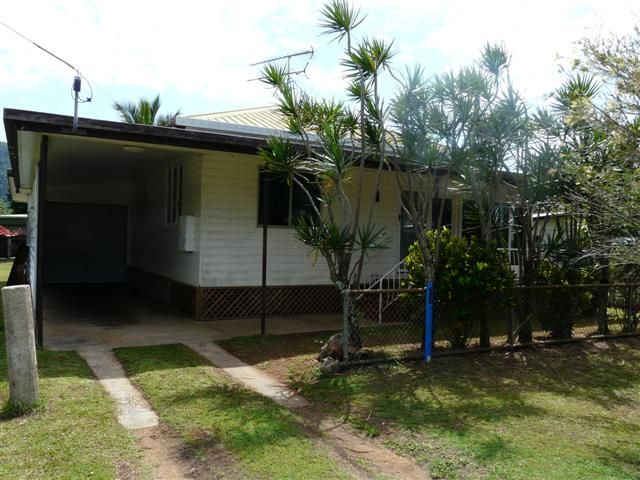 4 George Street, Flying Fish Point QLD 4860