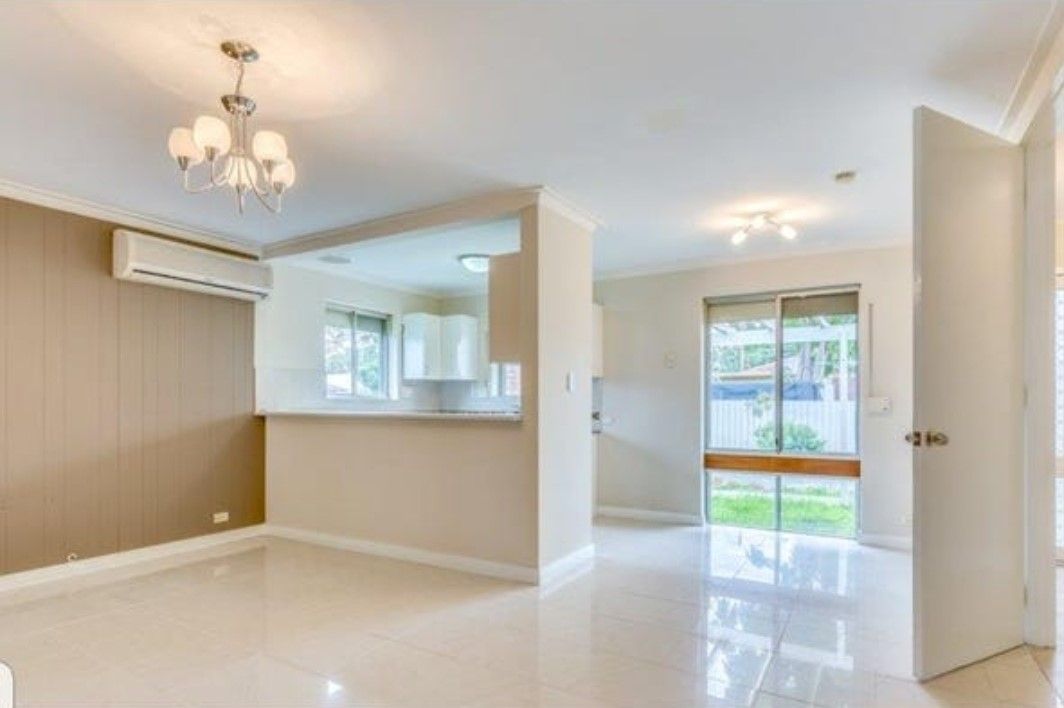3 bedrooms House in 21 Brookdale Dve ARMADALE WA, 6112