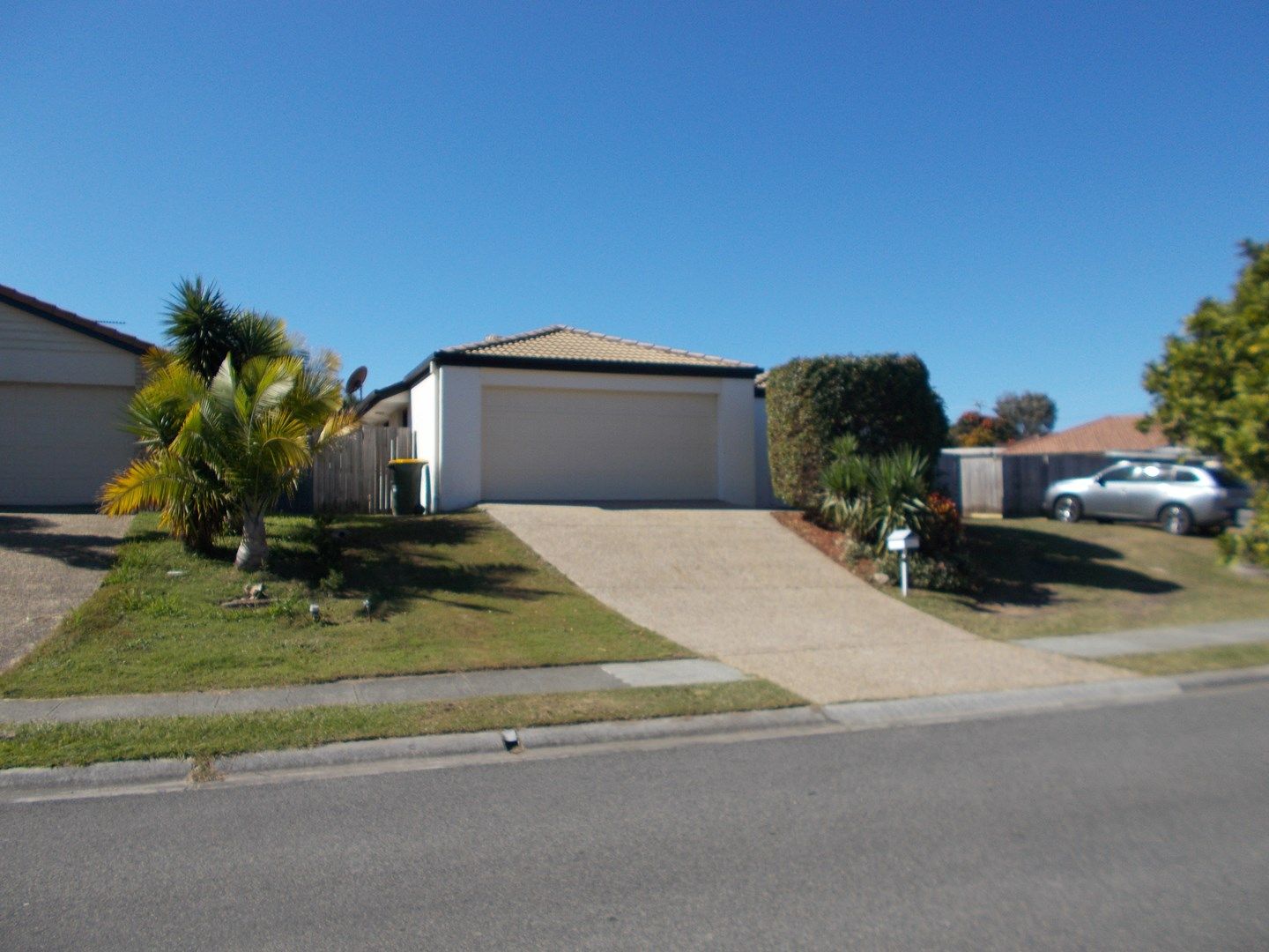 104 Moreton Downs Drive, Deception Bay Property History & Address