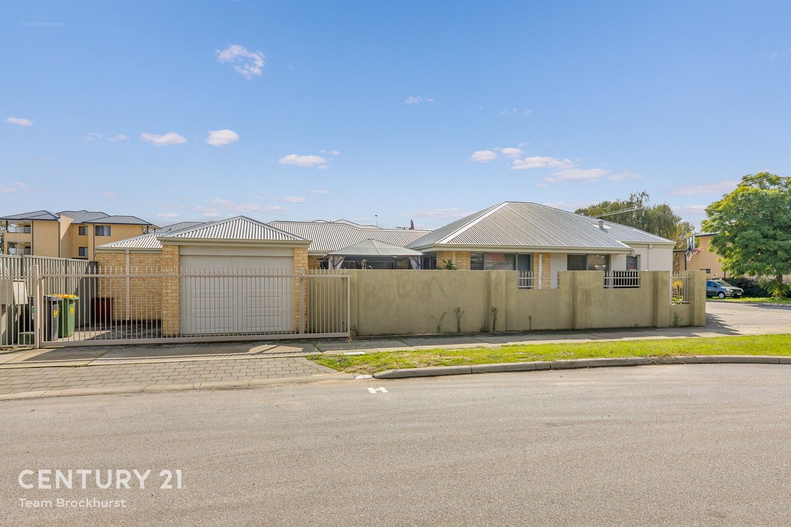 14 Burnley Street, Thornlie WA 6108