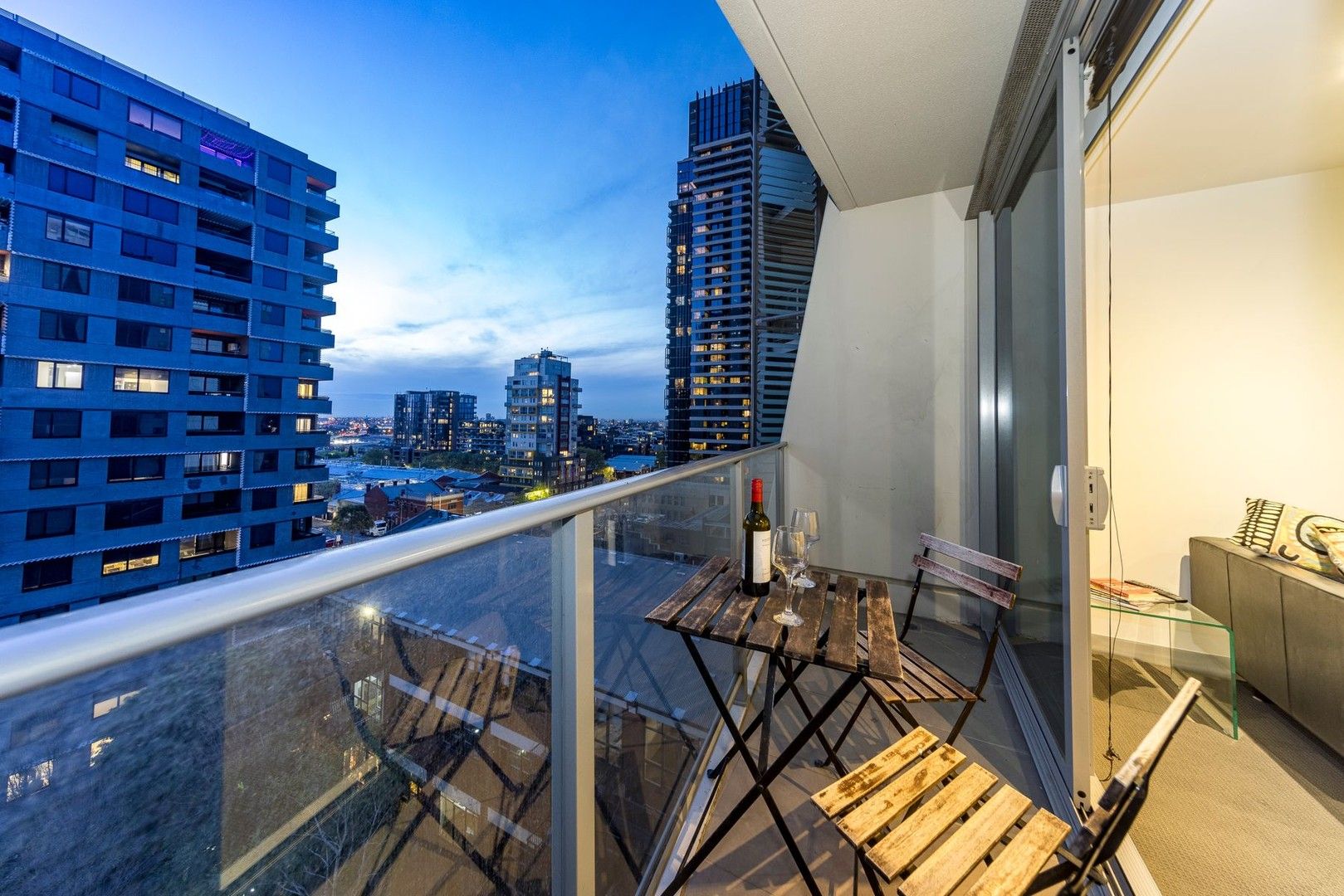 808/53 Batman Street, West Melbourne VIC 3003, Image 2