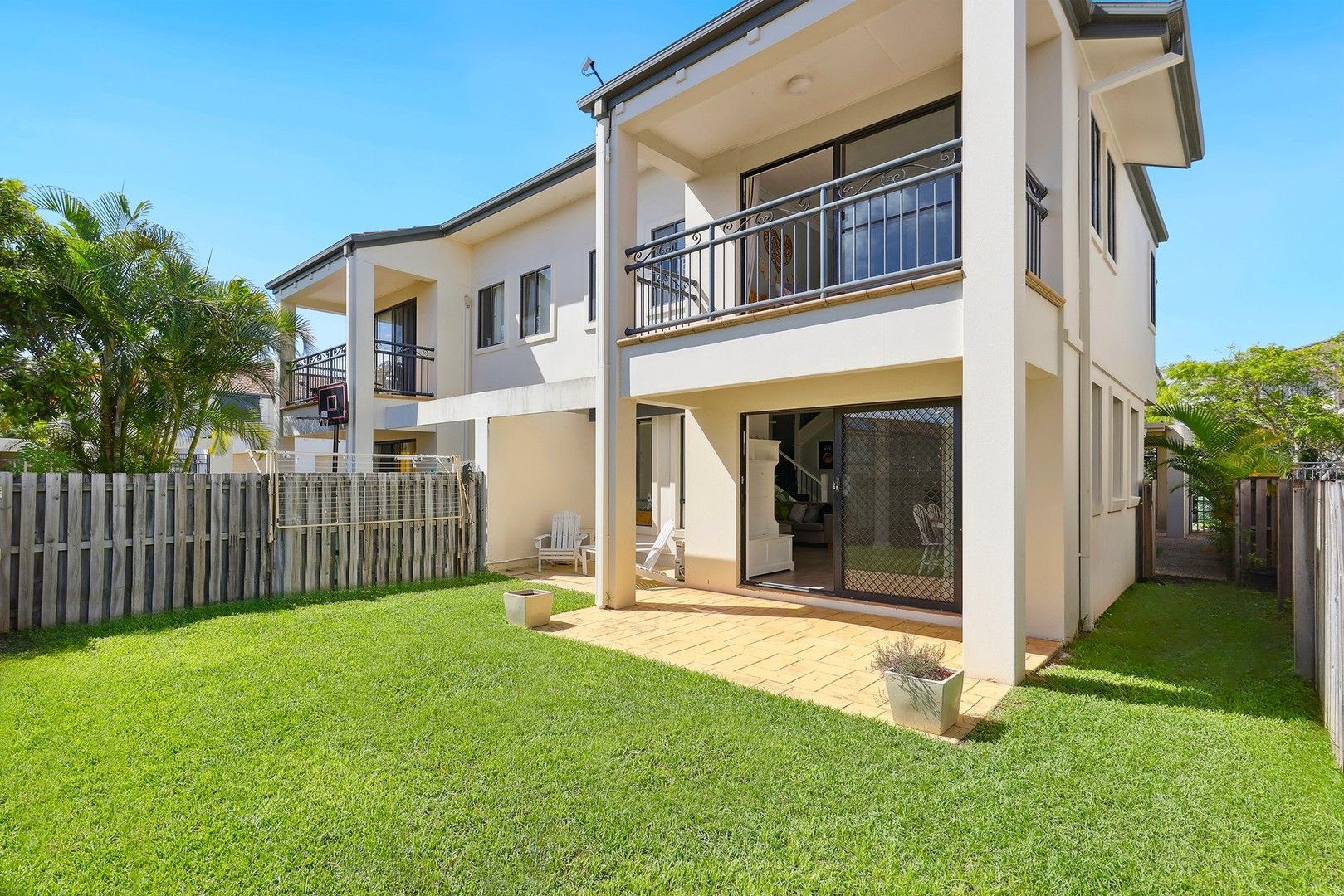 3 bedrooms Townhouse in 42/226 Cheltenham Drive ROBINA QLD, 4226