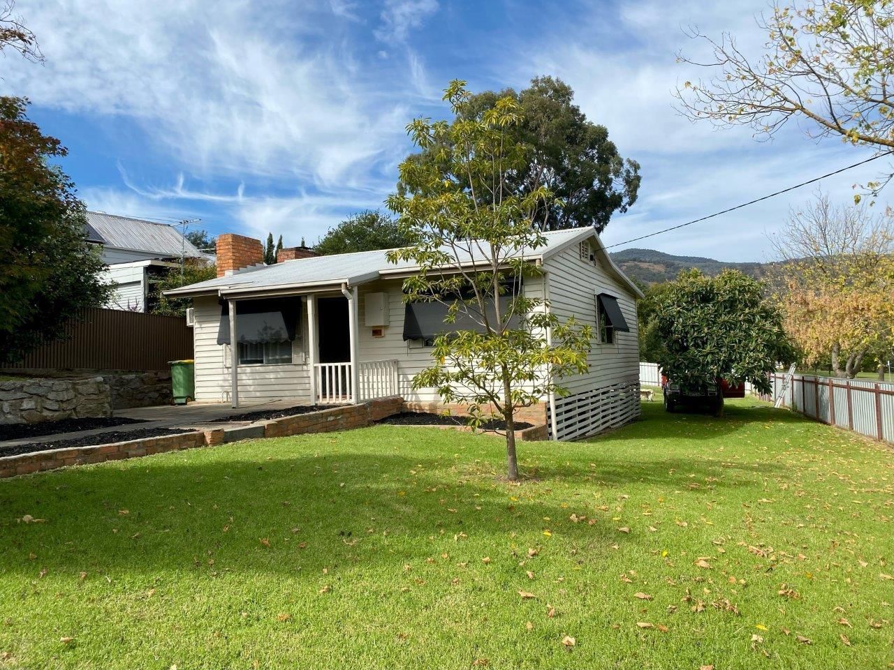 2 Jillico Avenue, Tallangatta VIC 3700 House For Rent Domain