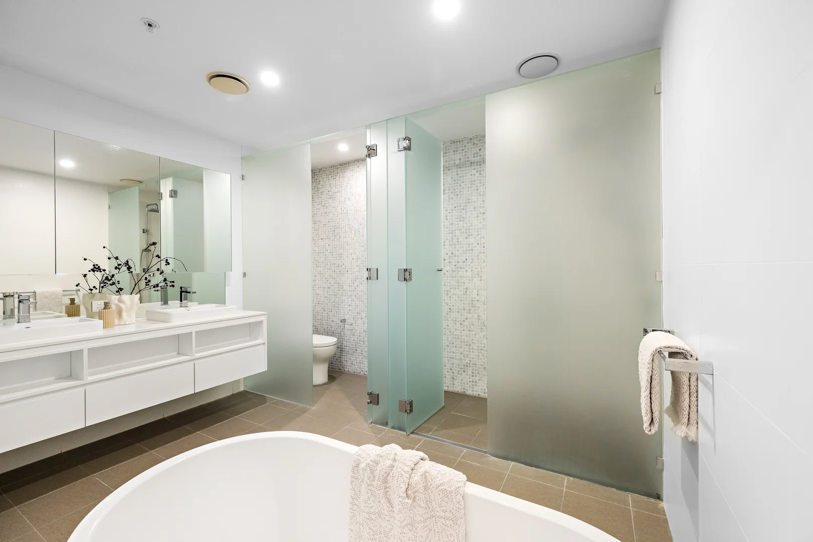 Additional image 13 of 11801/300 Old Cleveland Road, Coorparoo QLD 4151