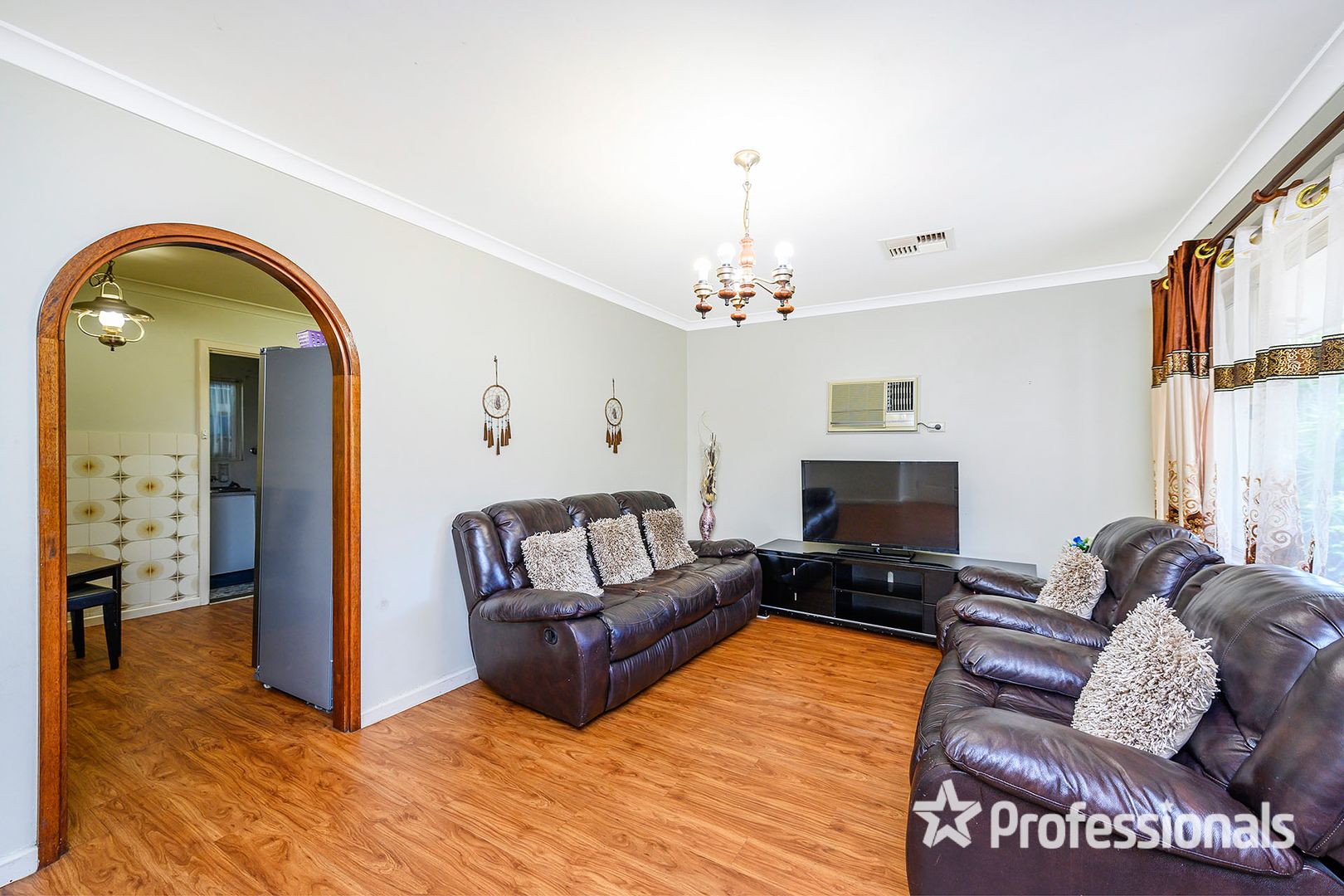 9 Newbury Street, Balga WA 6061, Image 2