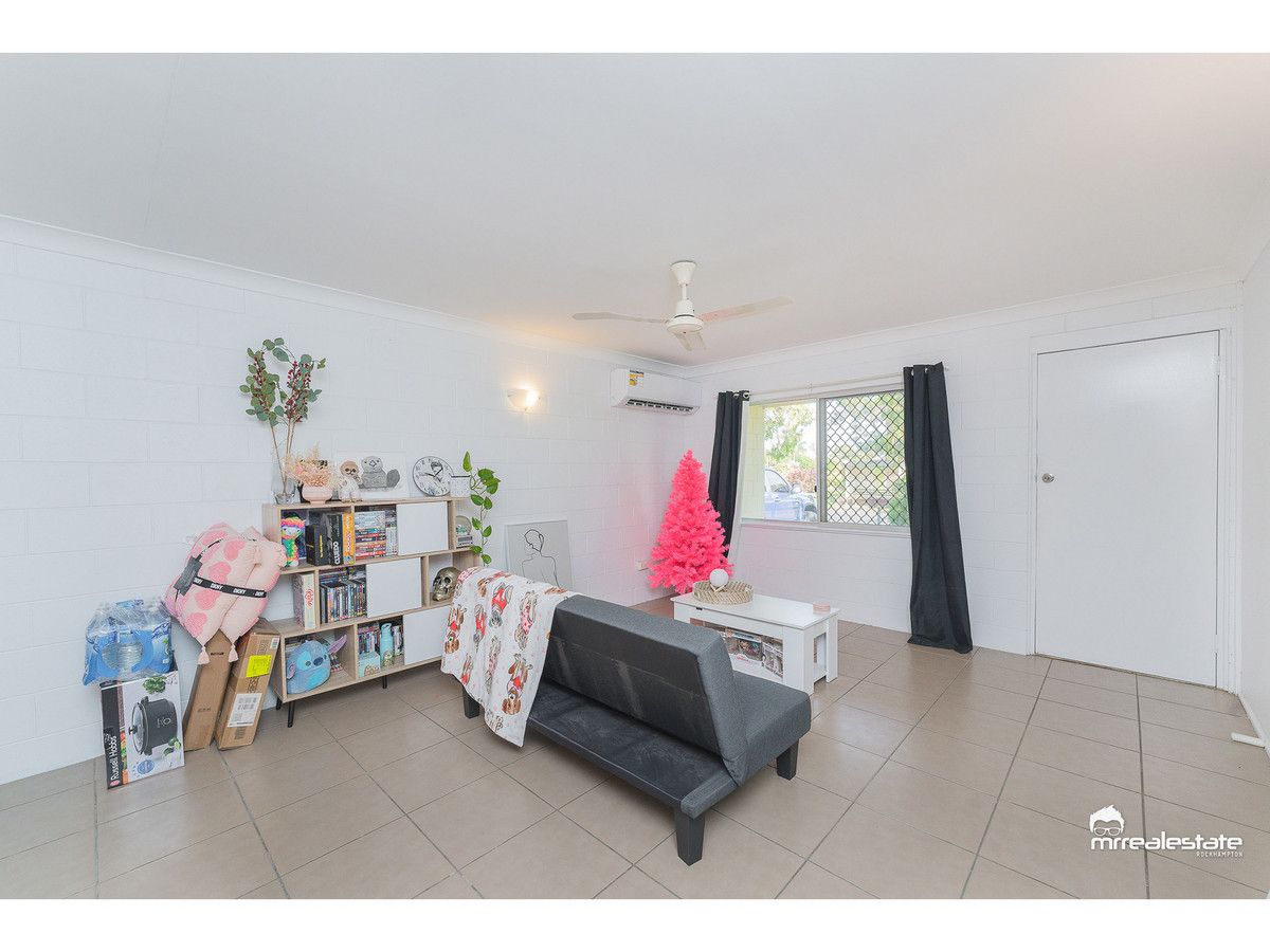 2/40 Maloney Street, Kawana QLD 4701, Image 2