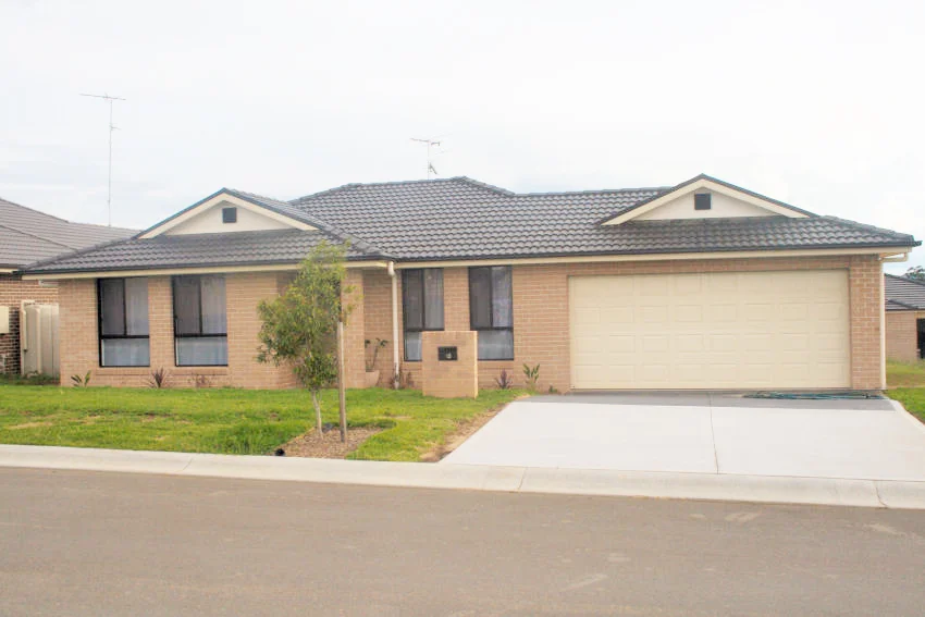 15 Langshan Street, Spring Farm NSW 2570