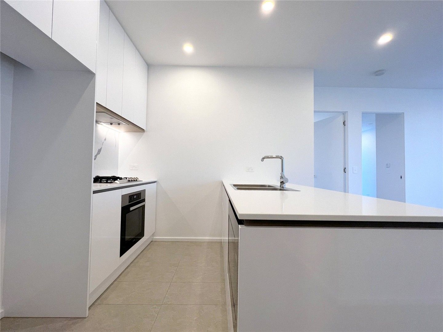 3 bedrooms Apartment / Unit / Flat in 3707/81 City Road SOUTHBANK VIC, 3006