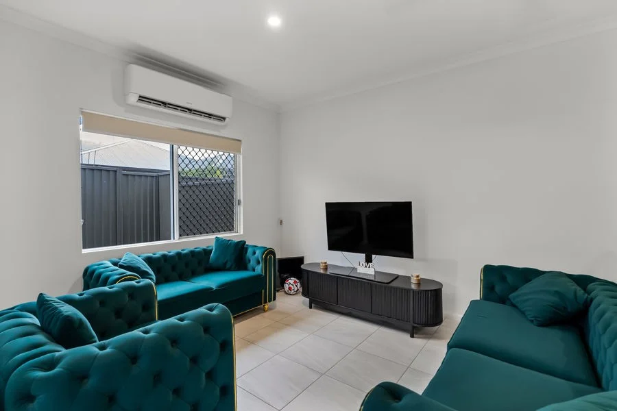 Additional image 12 of 33 Monarch Avenue, Bentley Park QLD 4869