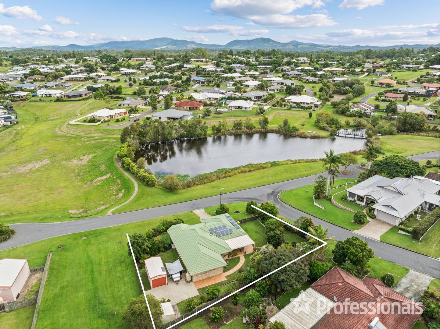 2 Matsen Court, Southside QLD 4570, Image 1