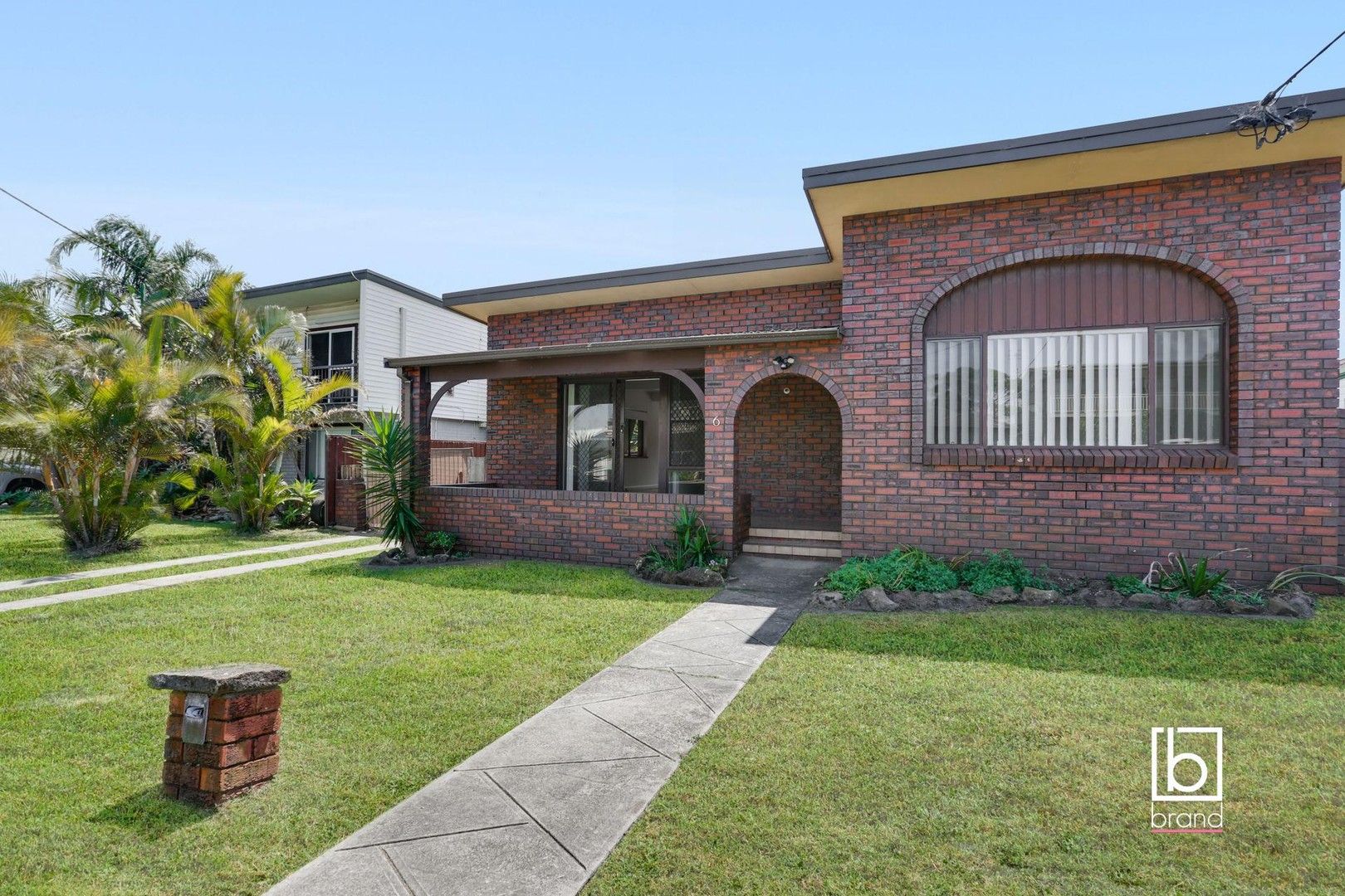 3 bedrooms House in 6 Bondi Road THE ENTRANCE NORTH NSW, 2261