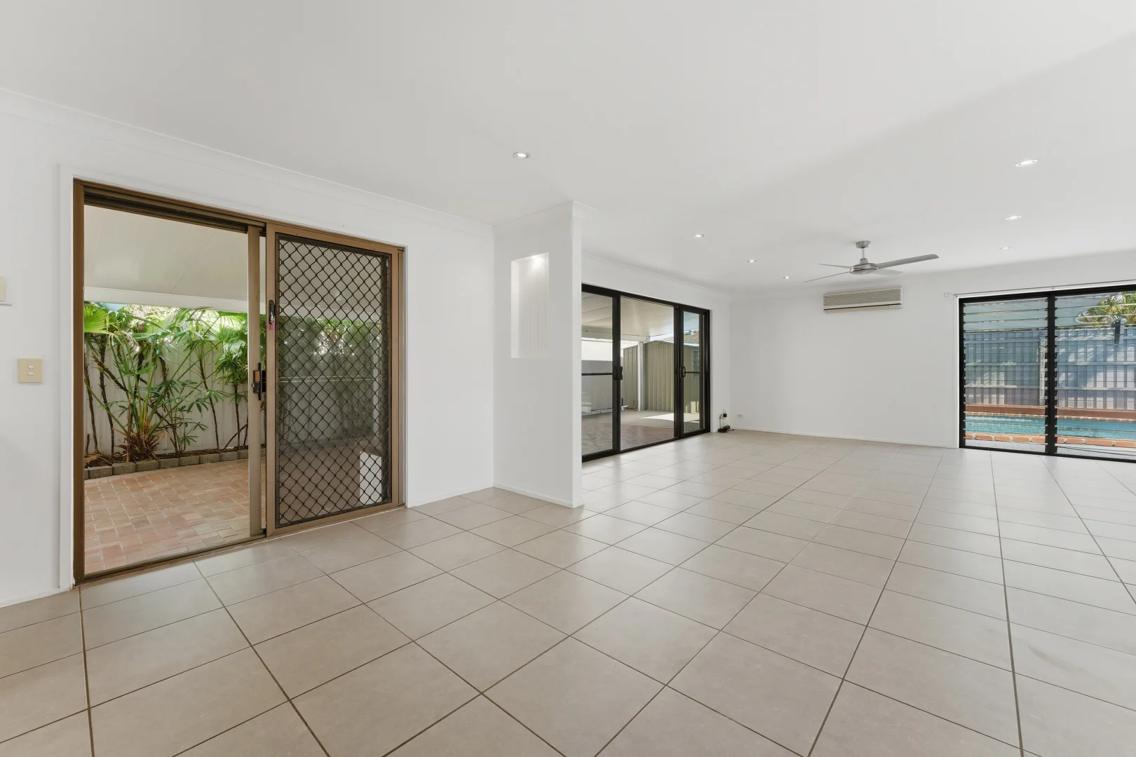 Additional image 2 of 2 Southerly Street, Mermaid Waters QLD 4218