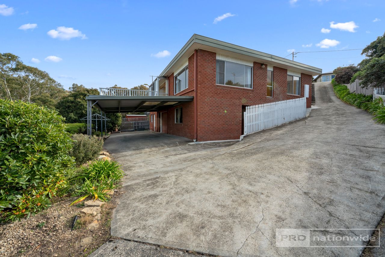 15 Kinarra Crescent, Chigwell TAS 7011, Image 0