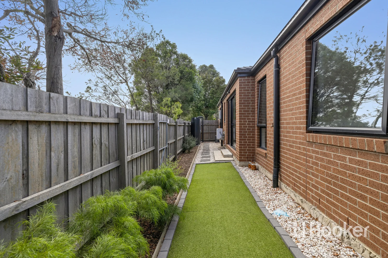 Additional image 12 of 2/29 Willow Drive, Hampton Park VIC 3976