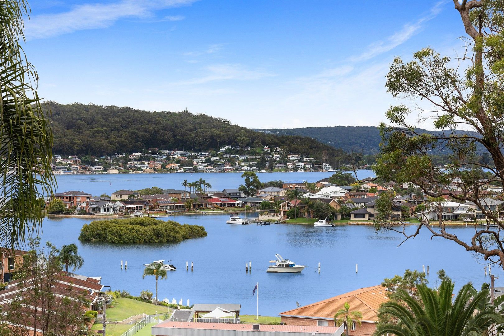 52 Yugari Crescent, Daleys Point NSW 2257, Image 0