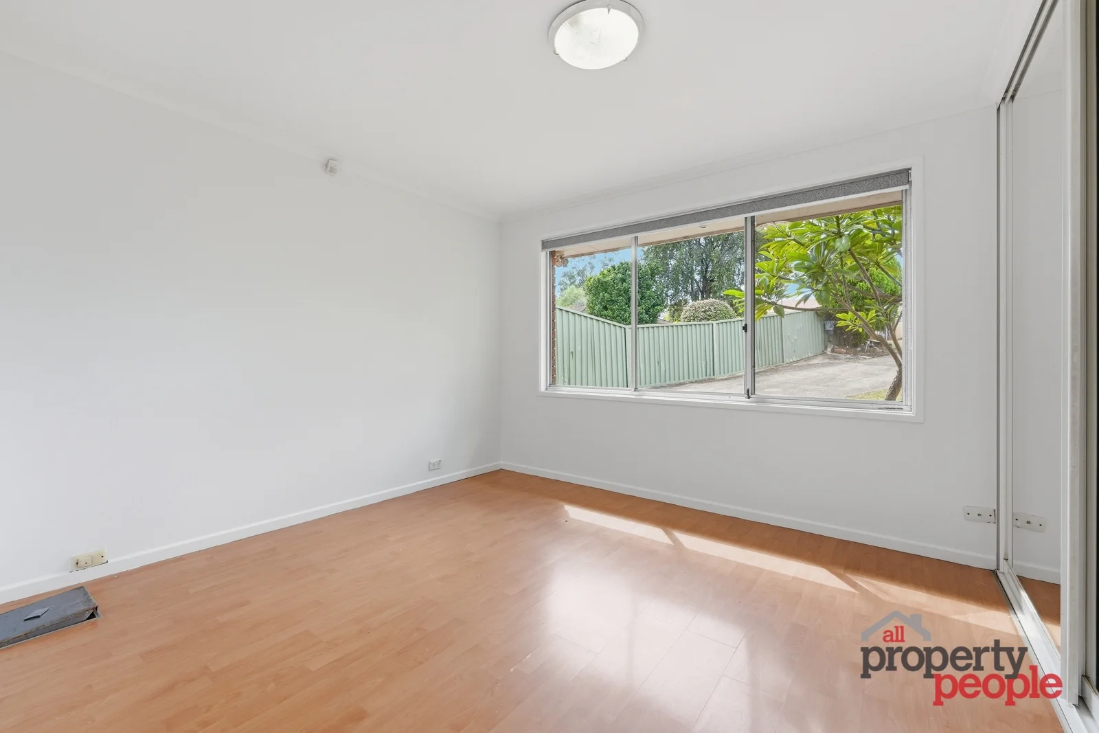 Additional image 5 of 4 Sherack Place, Minto NSW 2566