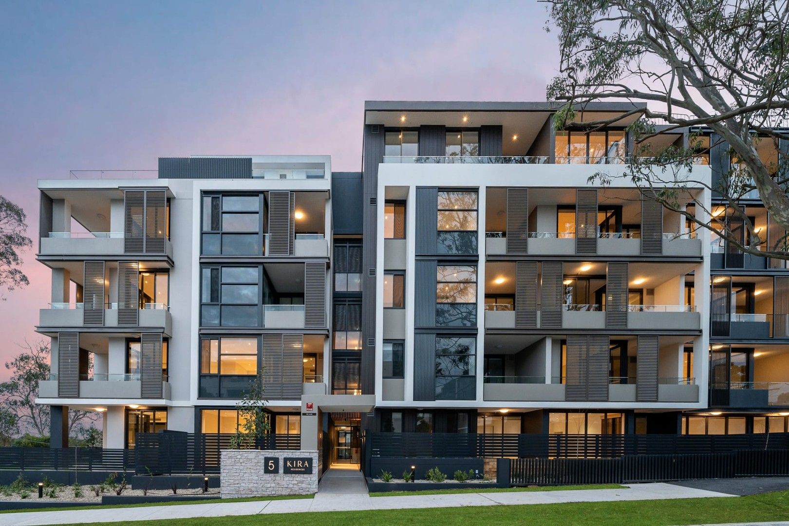1 bedrooms Apartment / Unit / Flat in 210/5-7 Mindarie Street LANE COVE NSW, 2066
