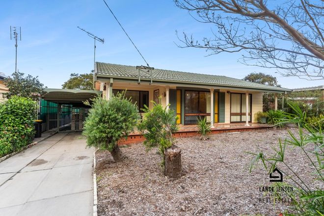 Picture of 10 Nikkinbah Street, BELMONT NORTH NSW 2280