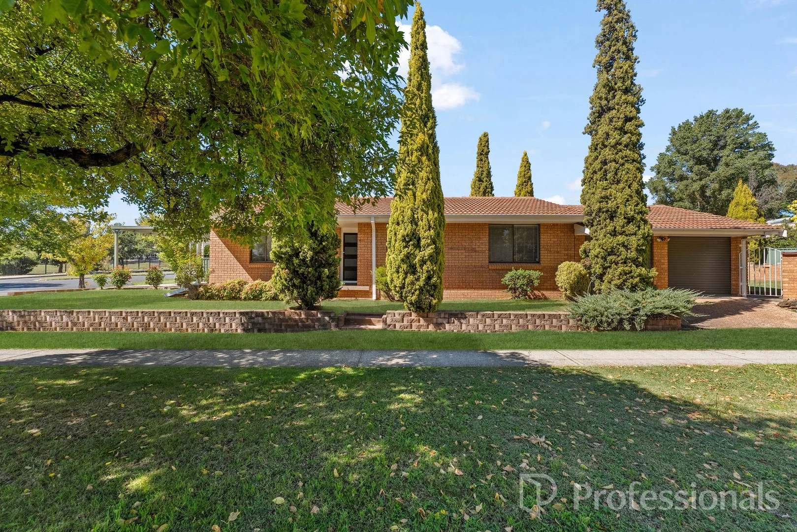 224 Rocket Street, Bathurst NSW 2795