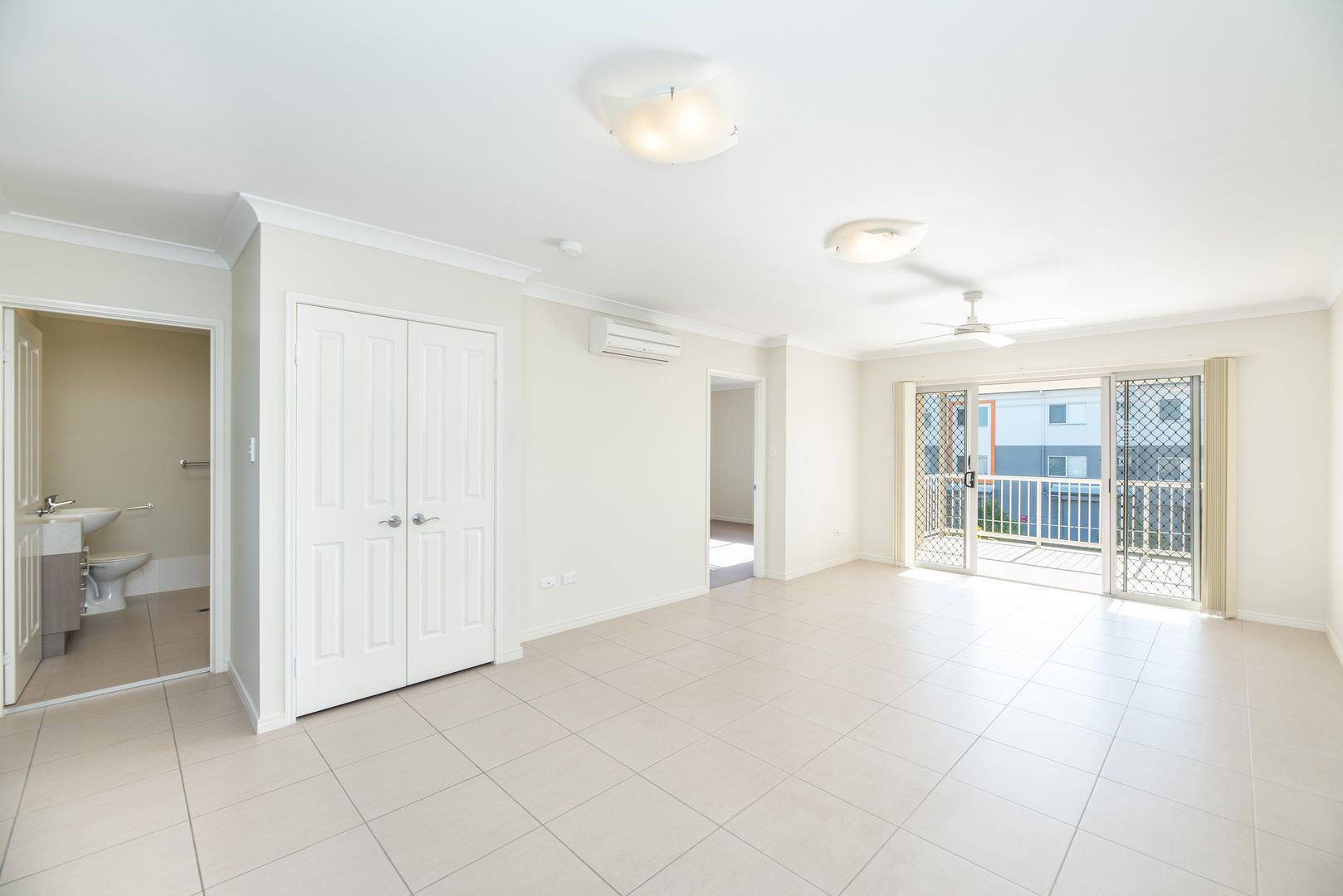 8/146 Ridge Street, Northgate QLD 4013, Image 2