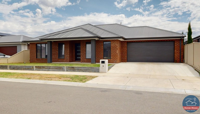 Picture of 65 Malmsbury Crescent, KIALLA VIC 3631