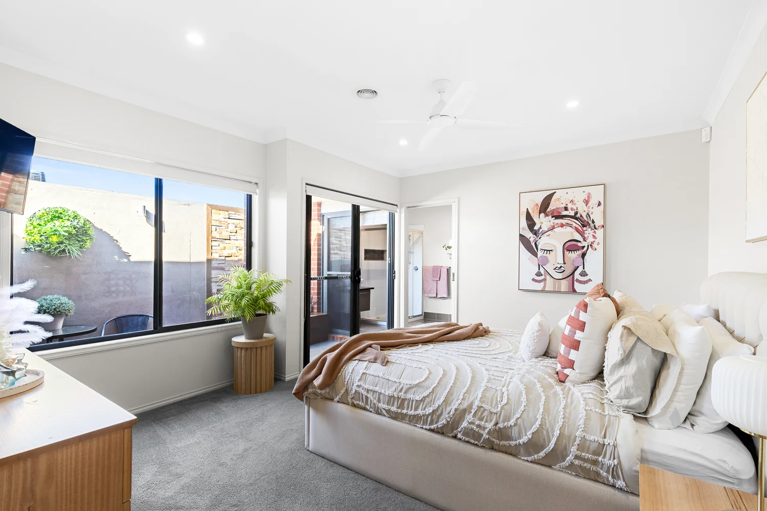 Additional image 12 of 8 St Mellion Close, Sunbury VIC 3429