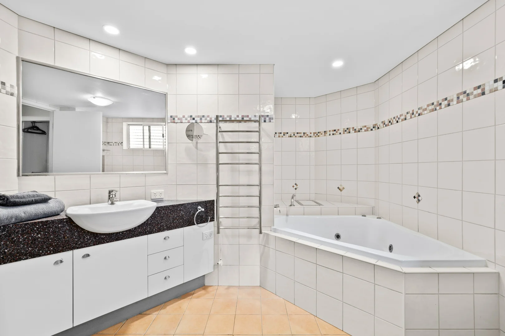 Additional image 8 of 9/100 River Esplanade, Mooloolaba QLD 4557