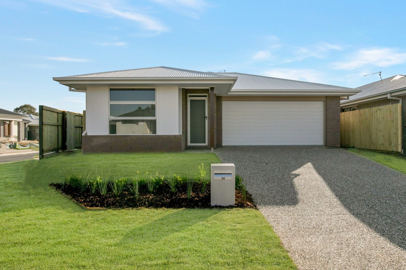 4 bedrooms House in 24 Escalade Circuit PALLARA QLD, 4110