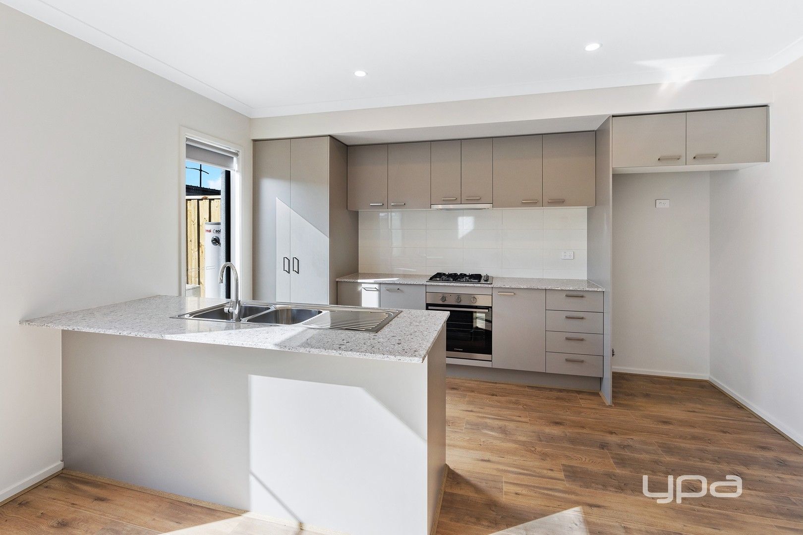 35 Mustang Circuit, Bonnie Brook VIC 3335 House For Rent Domain