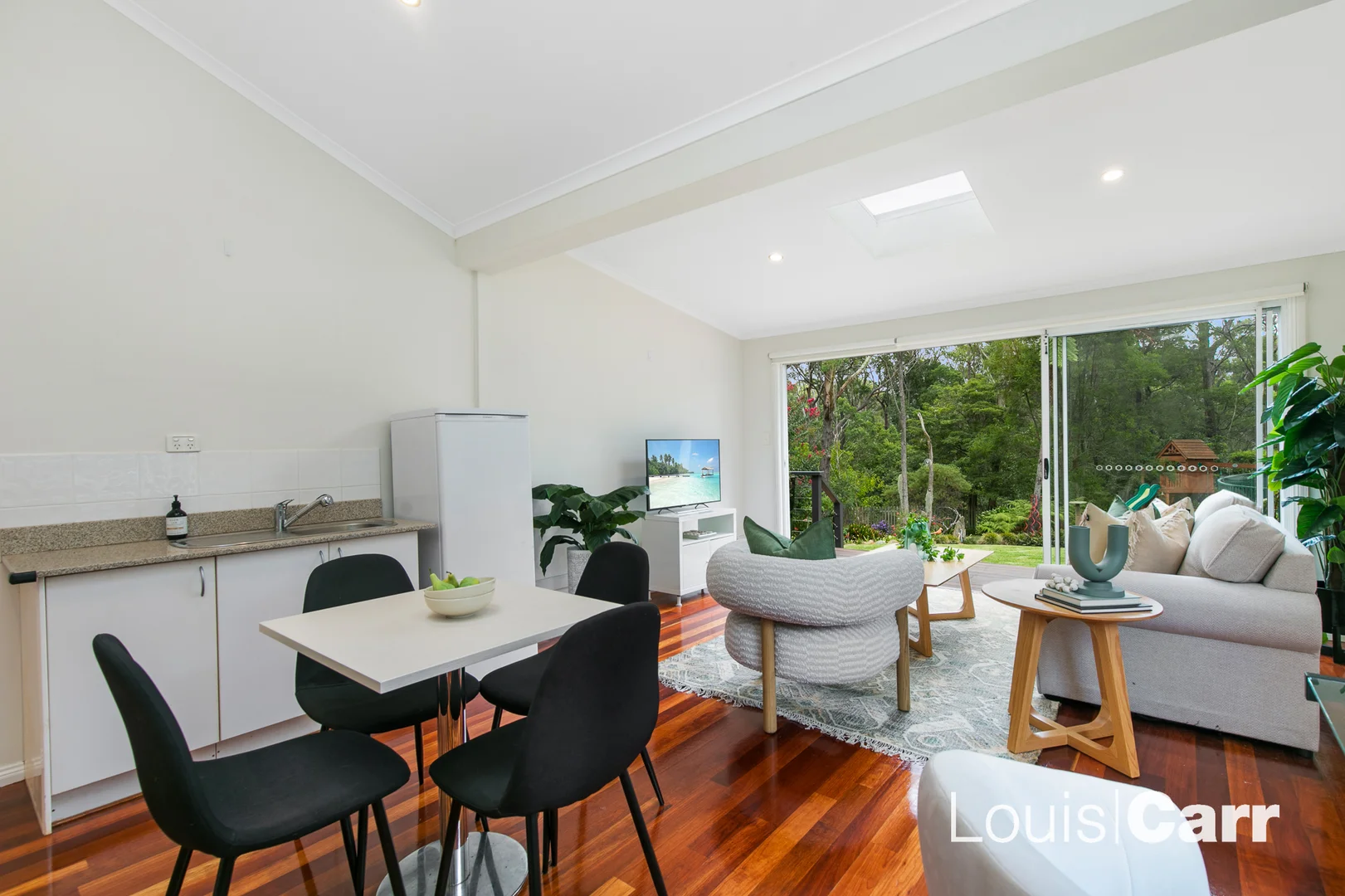 Additional image 8 of 11 Knightsbridge Place, Castle Hill NSW 2154