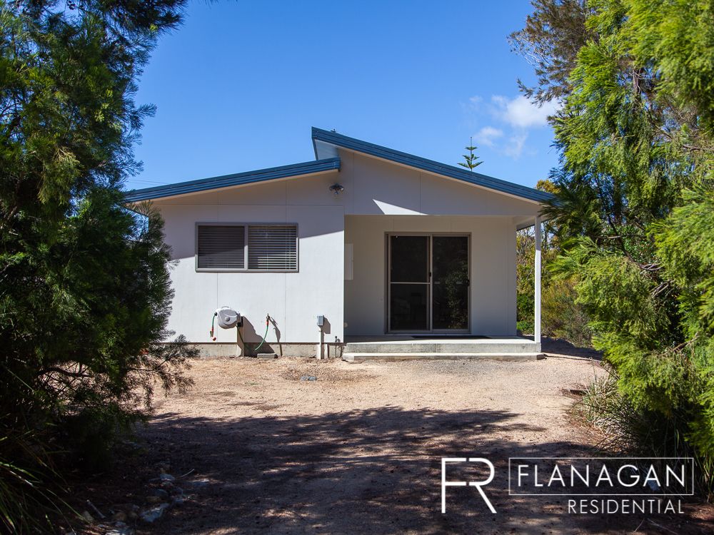 2/7 Silver St, Scamander TAS 7215, Image 1