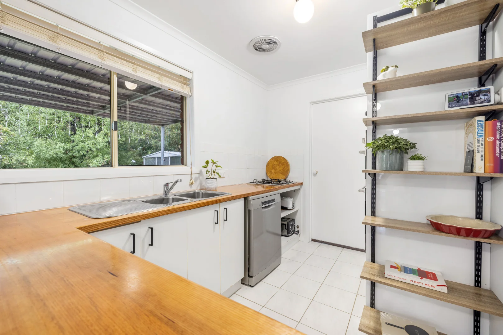 Additional image 9 of 31A Belmont Road West, Croydon South VIC 3136