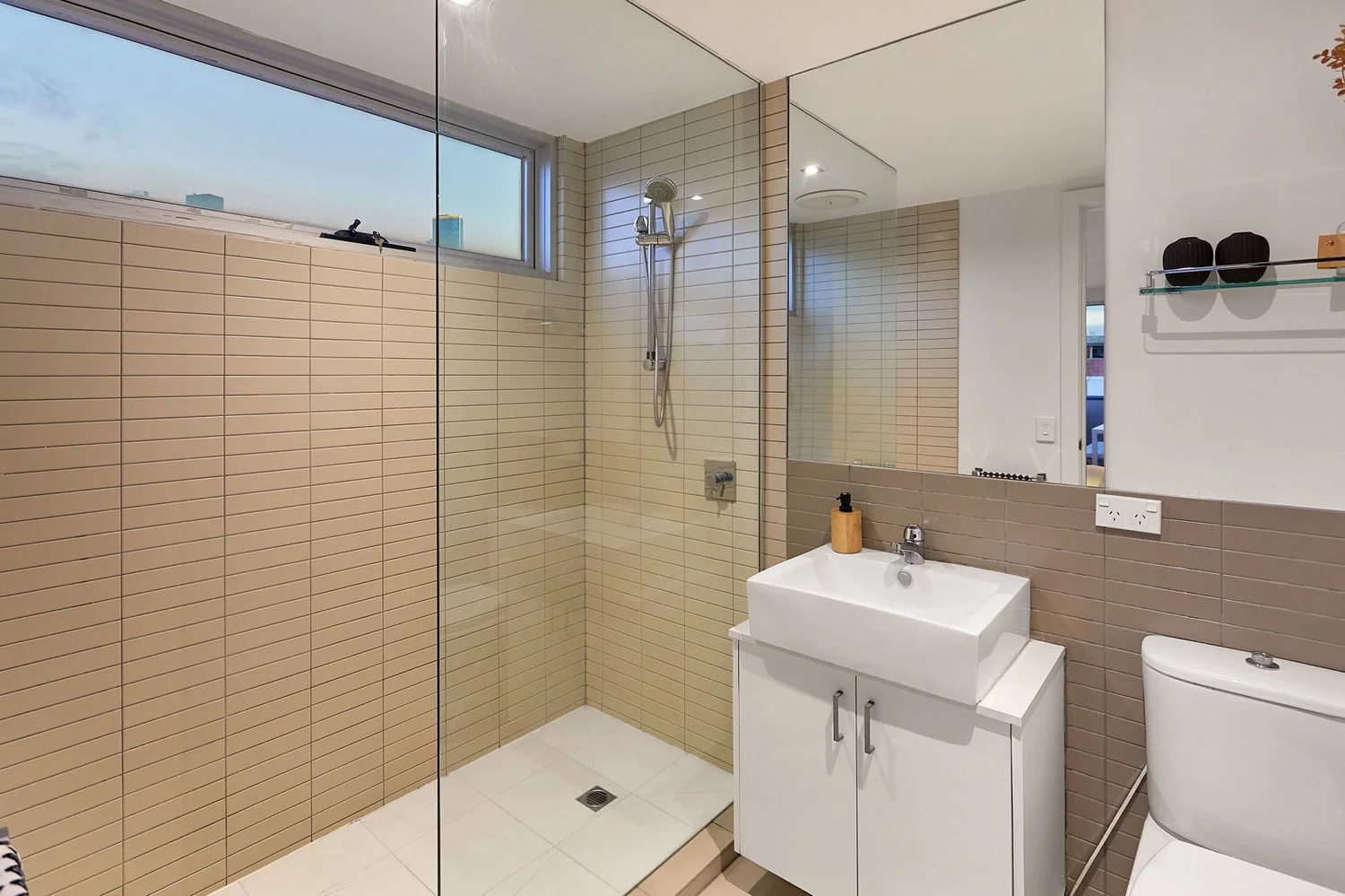 Additional image 12 of 5A Raglan Street, North Melbourne VIC 3051