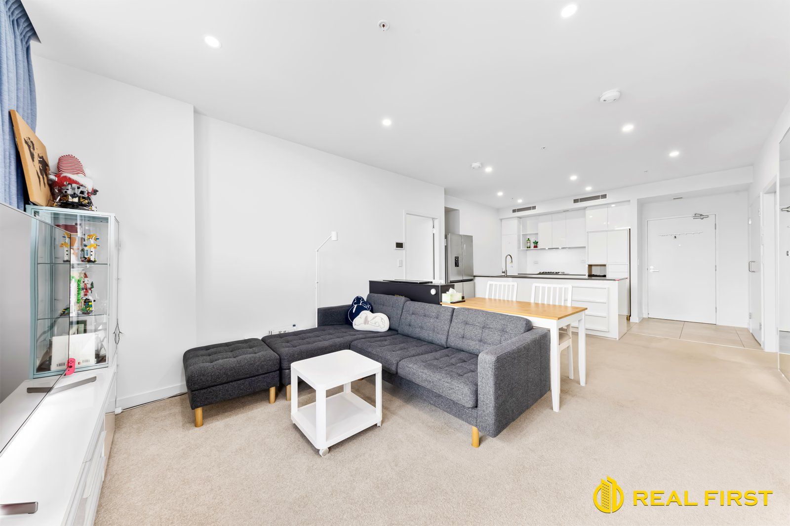 2 bedrooms Apartment / Unit / Flat in 414/39 Devlin St RYDE NSW, 2112