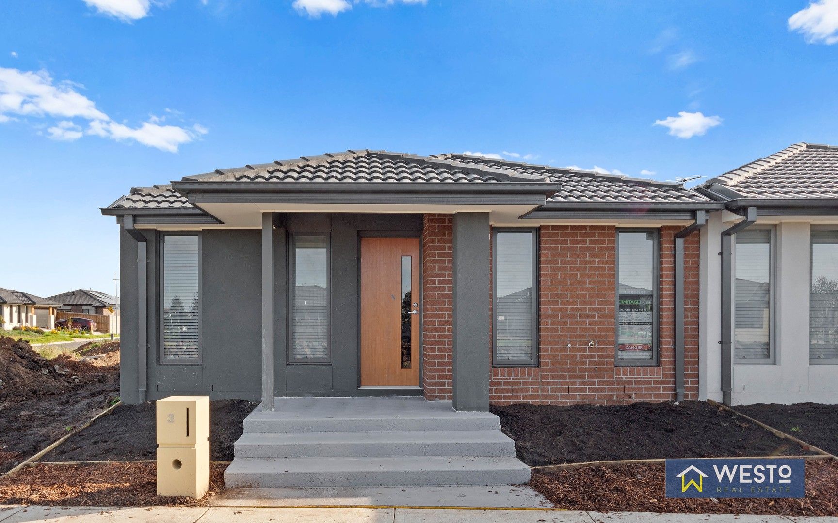 3 bedrooms Townhouse in 3 Kilford Walk WYNDHAM VALE VIC, 3024