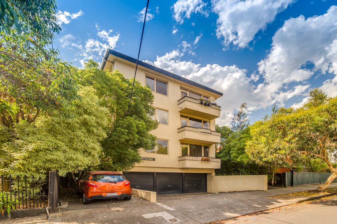 11/44 Robe Street, St Kilda VIC 3182, Image 0