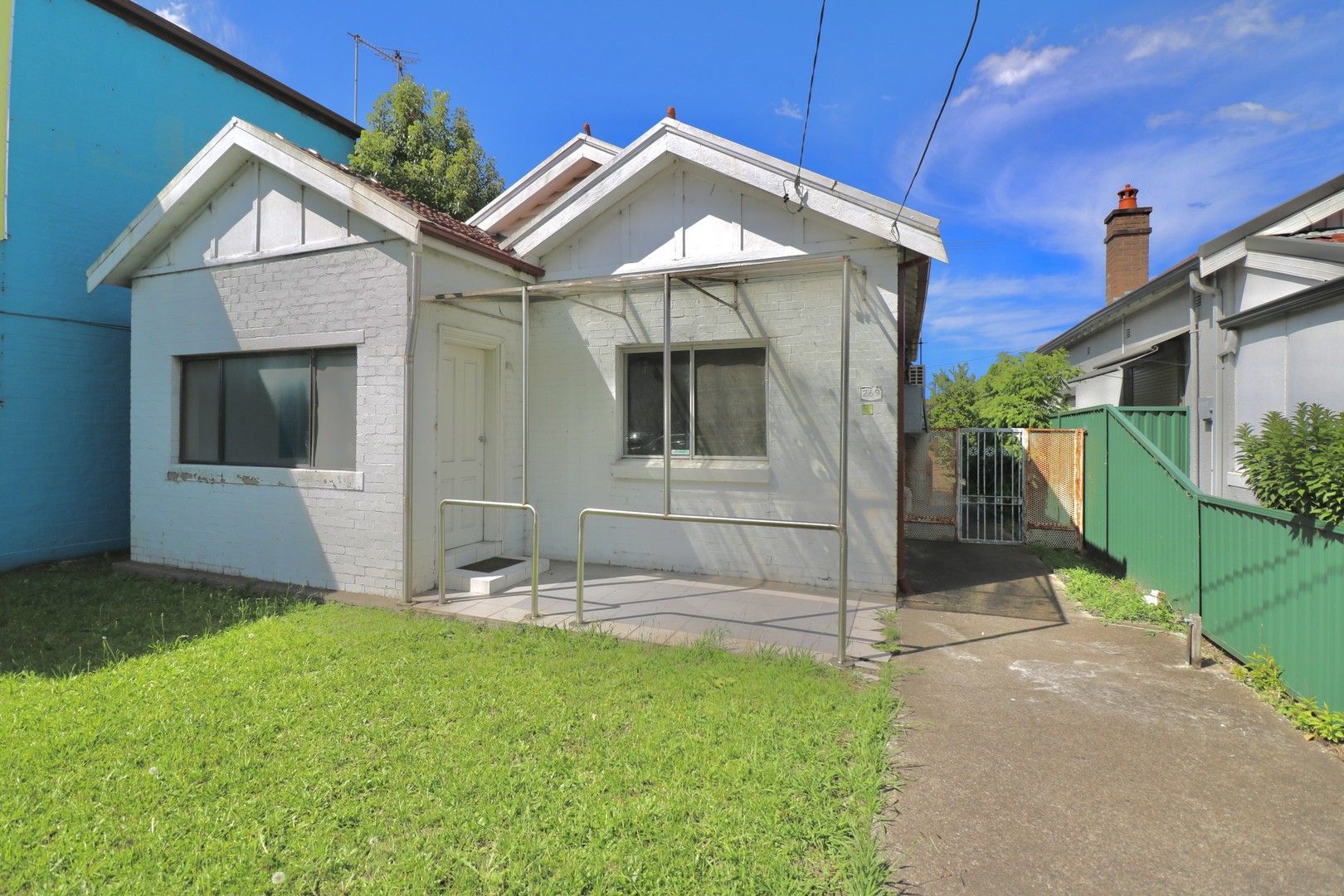 4 bedrooms House in 269 Burwood Road BELMORE NSW, 2192