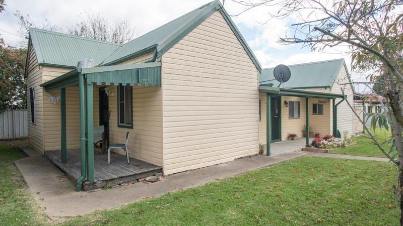 1 bedrooms House in 2/100 Golgotha Street ARMIDALE NSW, 2350