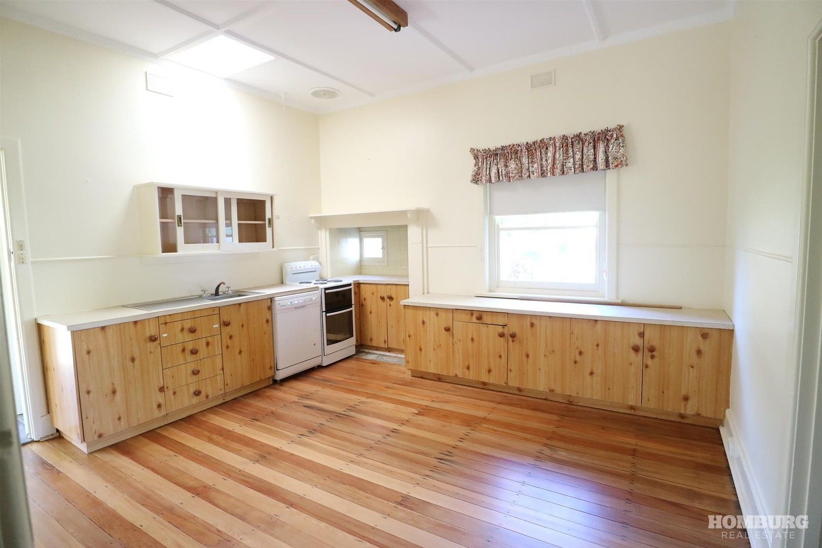 3 bedrooms House in 11 John Street TANUNDA SA, 5352