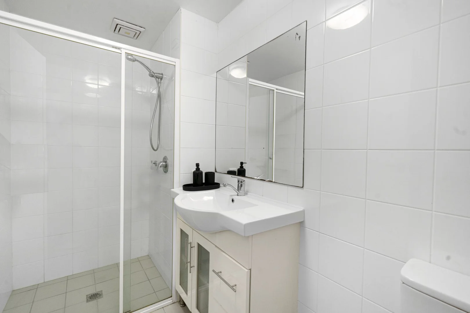 Additional image 9 of 3/6- 10 Rose Street, Southport QLD 4215