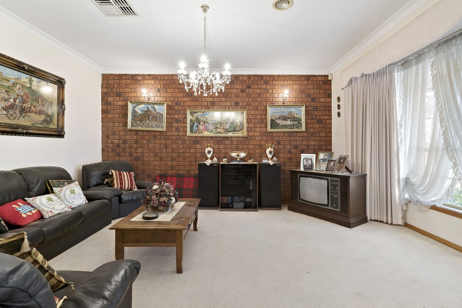 53 Frost Drive, Delahey VIC 3037, Image 2