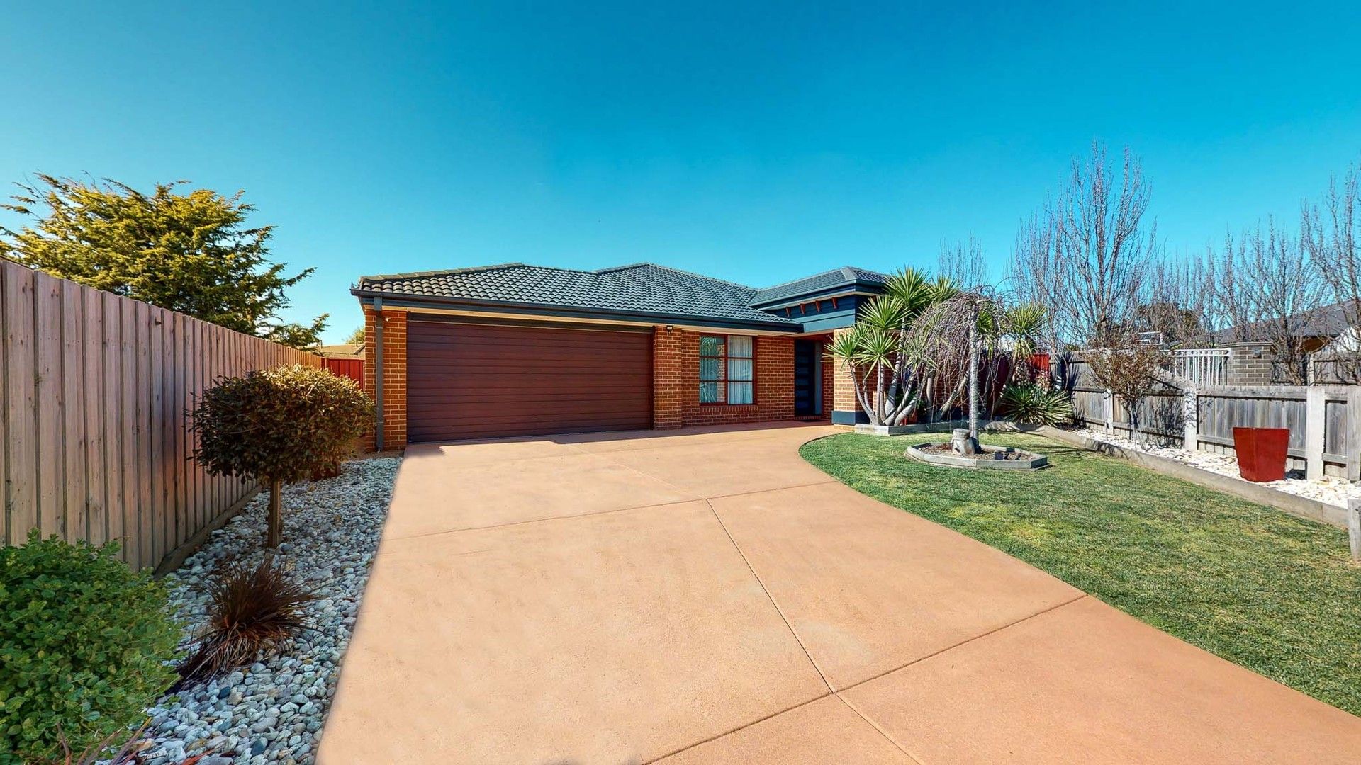 8 Rostrevor Close, Traralgon VIC 3844, Image 1