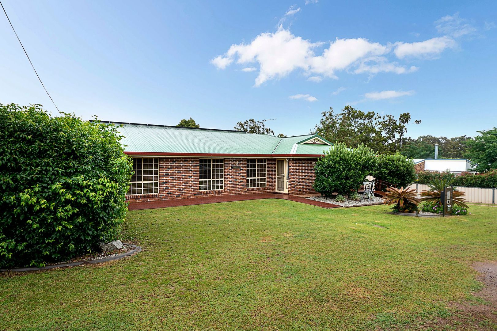 22 Peace Street, Rosenthal Heights QLD 4370