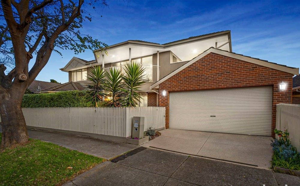 4 bedrooms House in 16 Agnes Street BENTLEIGH EAST VIC, 3165