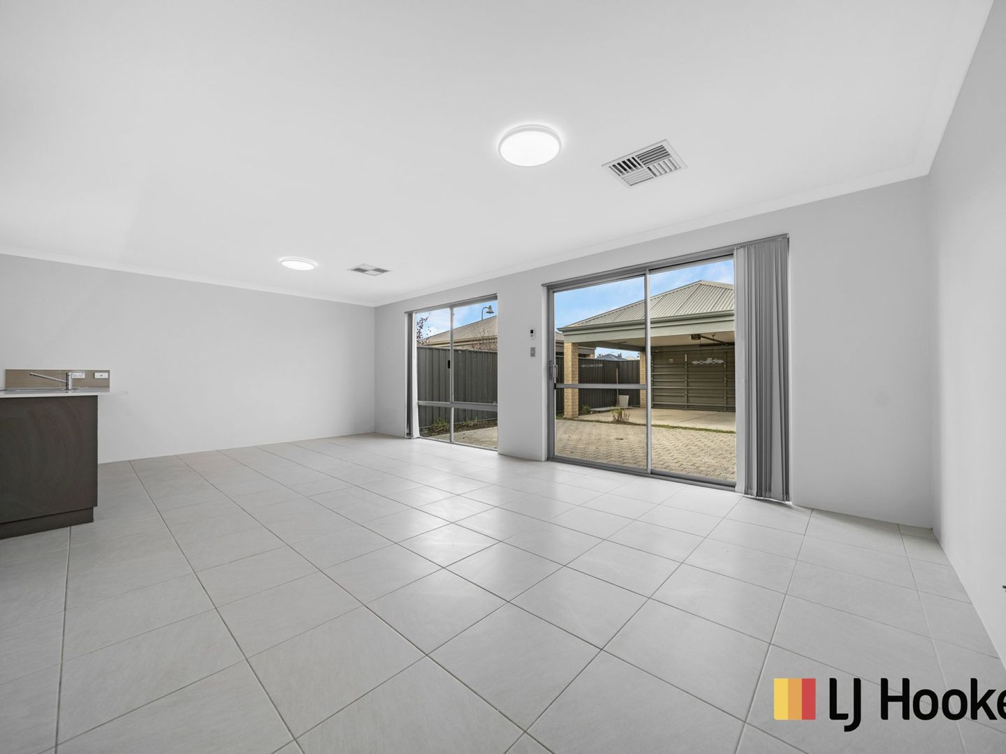 70 Bauer Circle, Banksia Grove WA 6031, Image 1