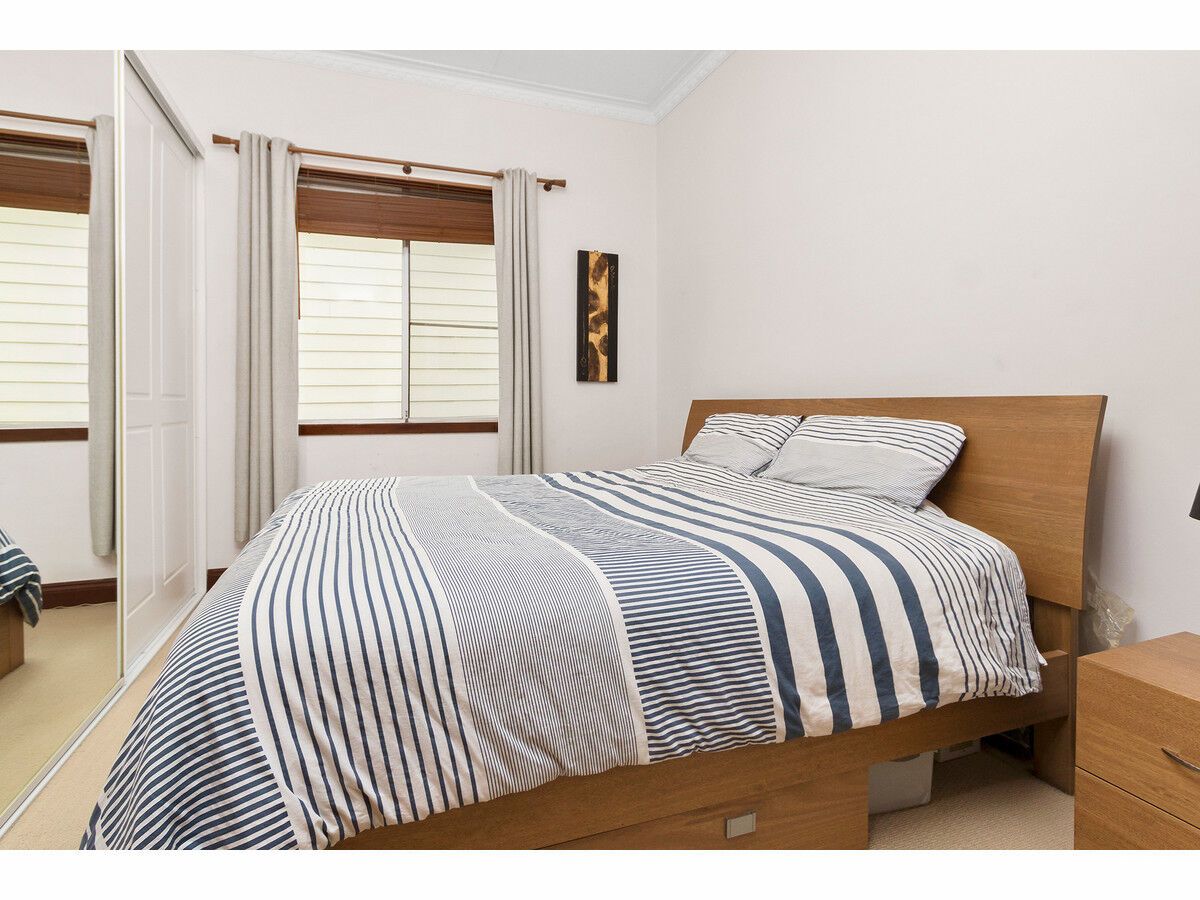 3 bedrooms House in 60 Henry Street TIGHES HILL NSW, 2297