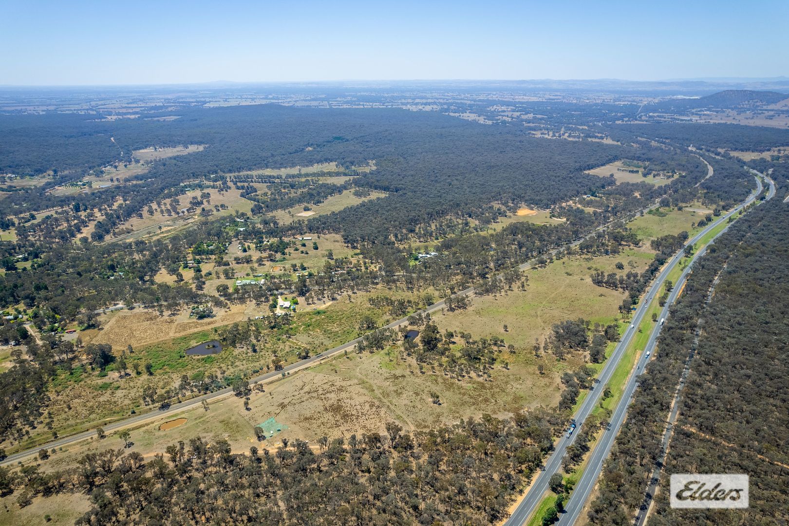 1 Hume Highway, Chiltern VIC 3683, Image 2