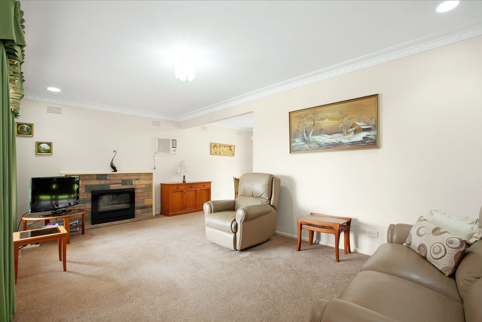 15 Leonard Crescent, Bundoora VIC 3083, Image 1