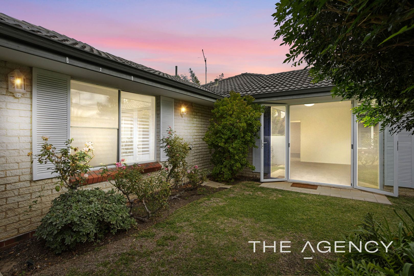 11/4A Watkins Place, Dalkeith WA 6009, Image 2