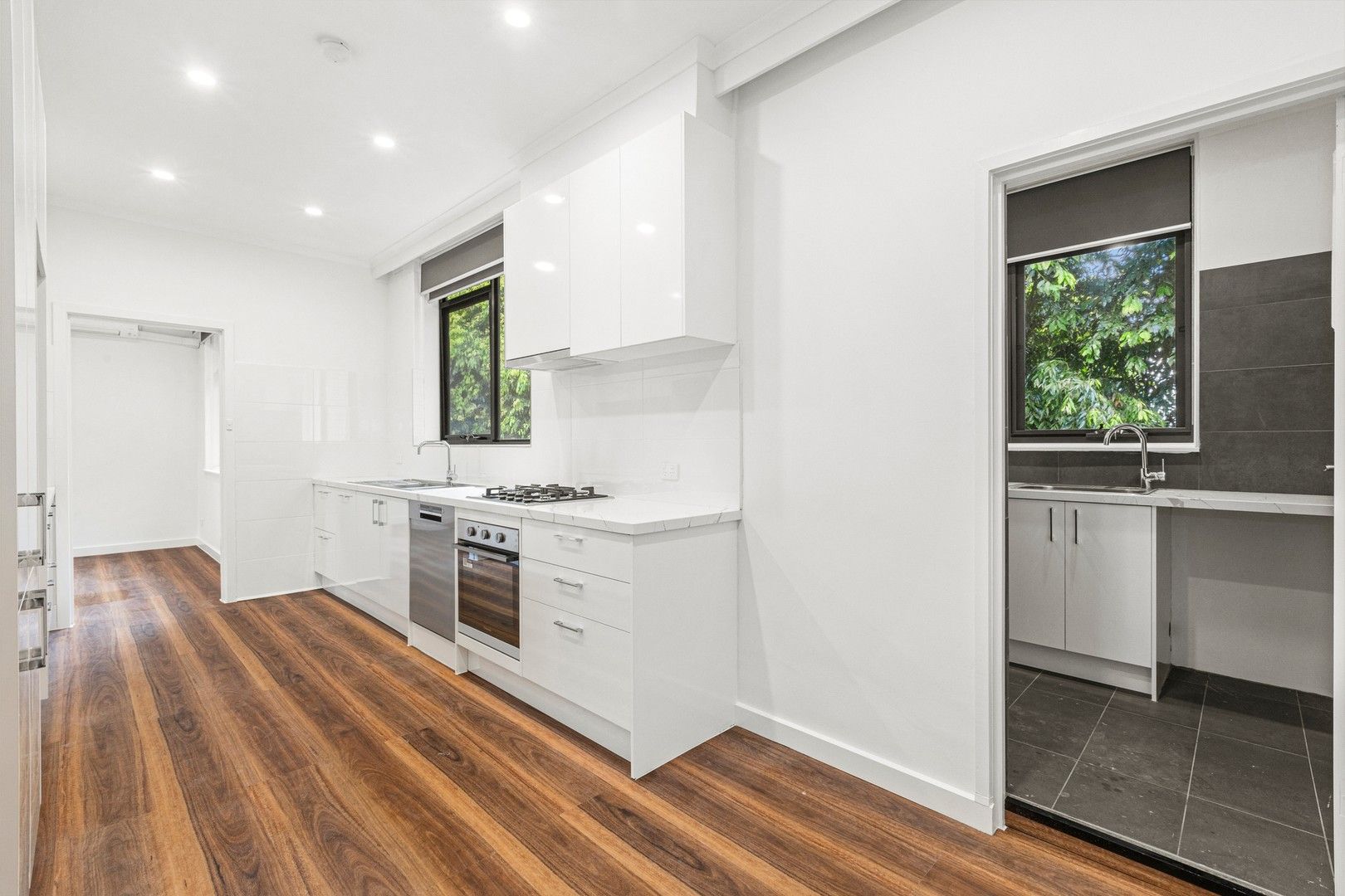 3 bedrooms Apartment / Unit / Flat in 5/46 Halstead Street CAULFIELD NORTH VIC, 3161